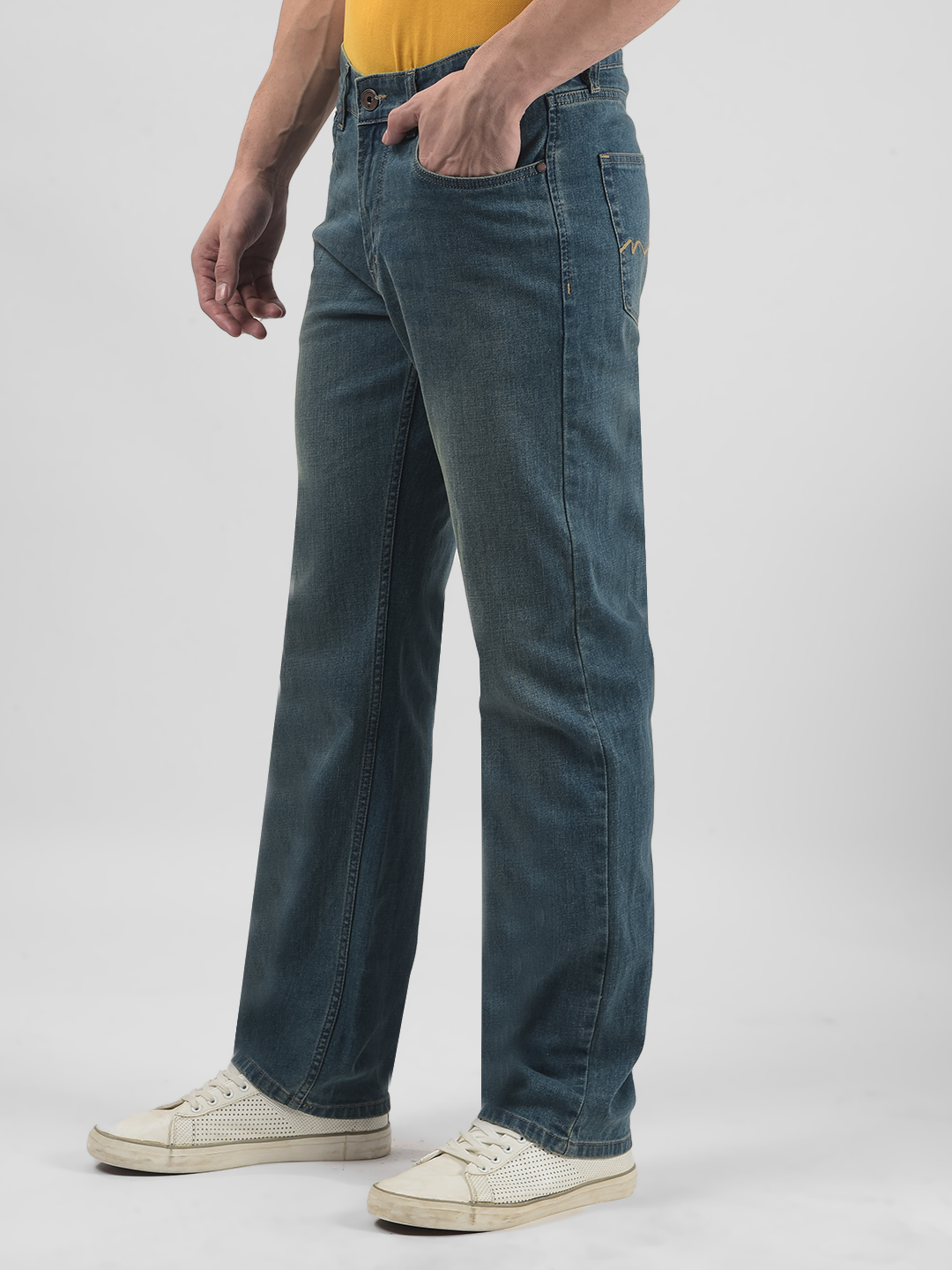 Numero Uno Men Solid Blue Jeans